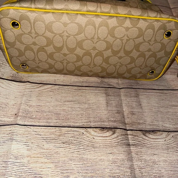 Coach Beige and Yellow Signature Drawstring Tote - Picture 5 of 12